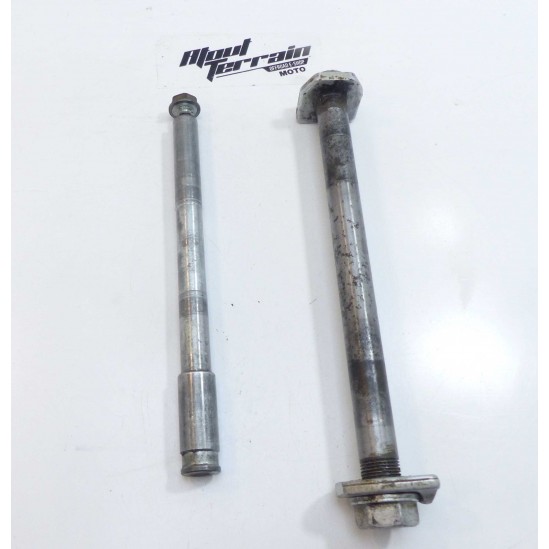 Lot axe de roue KTM EGS 1996