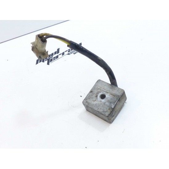 Régulateur de tension KTM 125 gs 1997 / voltage regulator