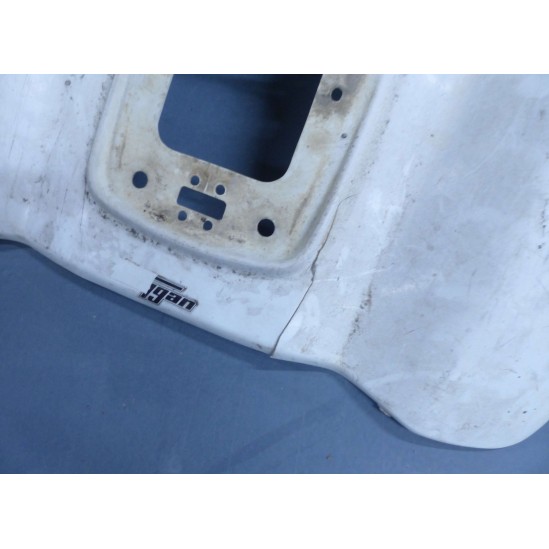 Plastique arrière Honda 250 TRX FOURTRAX