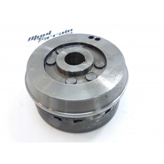 Cloche d'allumage Honda 200 TLR