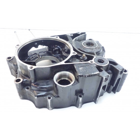 Carter moteur gauche Honda 200 TLR