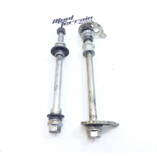 Lot axes de roue Yamaha 125 TTR