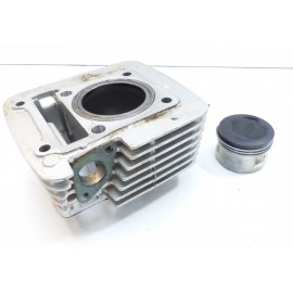 Cylindre et piston Yamaha 125 TTR 2023
