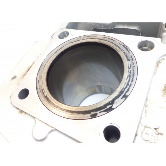 Cylindre et piston Yamaha 125 TTR 2023