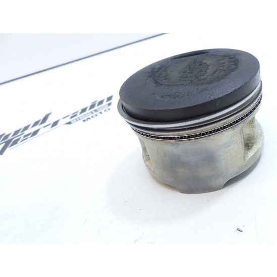 Cylindre et piston Yamaha 125 TTR 2023
