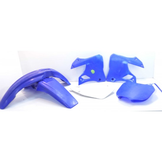 Lot plastique Yamaha YZF 2002