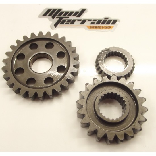 Pignons de renvoi 250 KX 00 / gear wheel