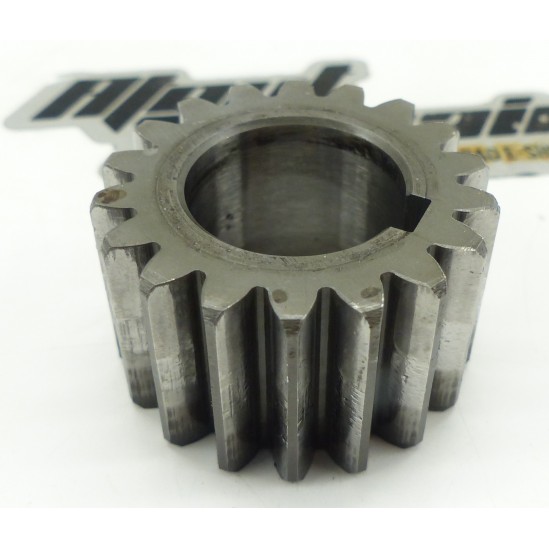 Lot pignons 80 yz 2001 / gear wheel