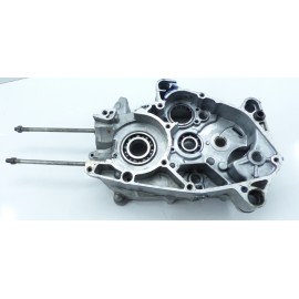 Carter moteur droit PW 50