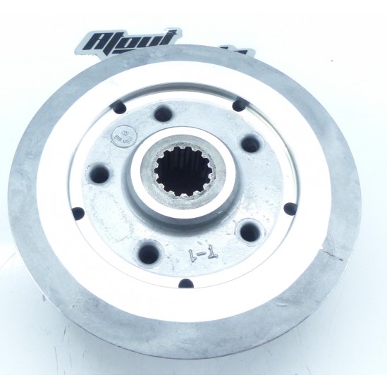 Noix d'embrayage 250 yzf 2006-2011/ Boss clutch