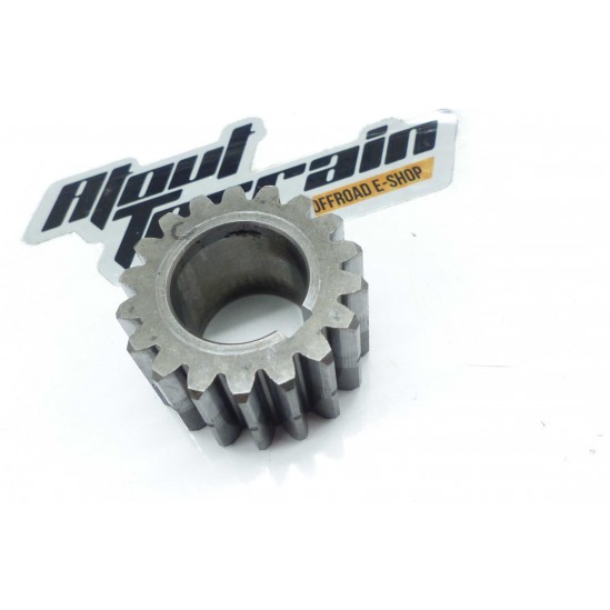 Pignon de renvoi 85 YZ 2005 / gear wheel