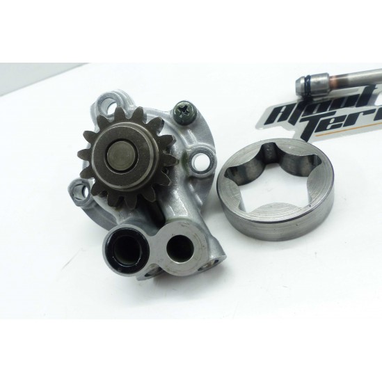 Pompe à huile Yamaha 426 YZF 2002 / oil pump