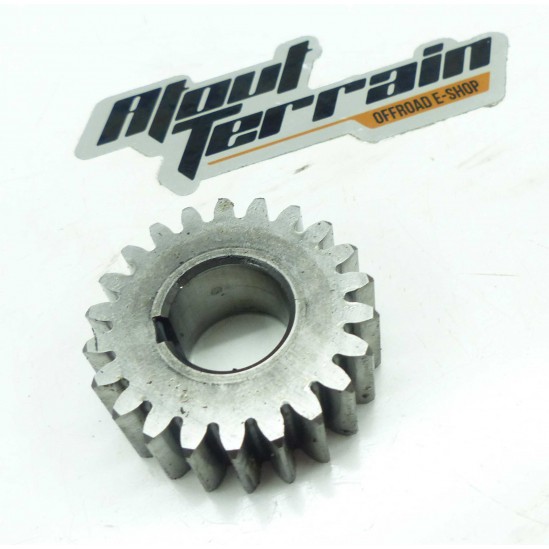 Pignon Kawasaki 125 KMX 1995 / gear wheel