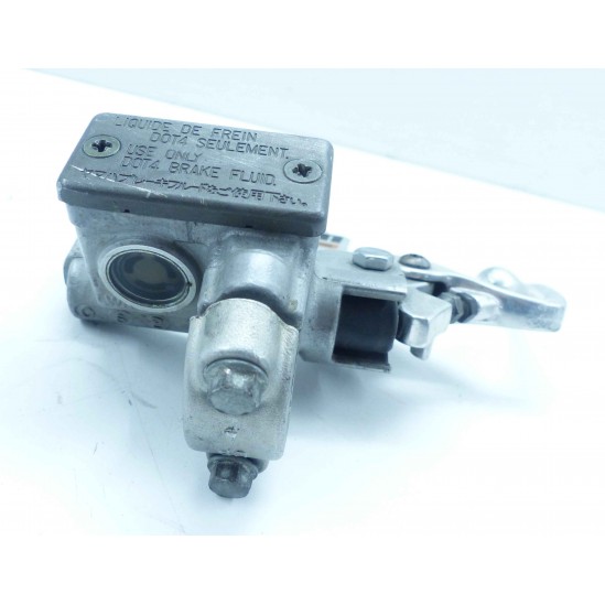 Maitre cylindre YZ 2000-2006 / master cylinder