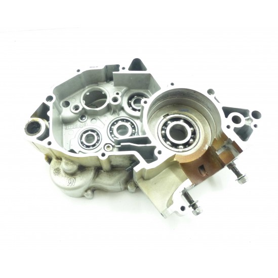 Carter moteur droit 125 husqvarna / crankcase