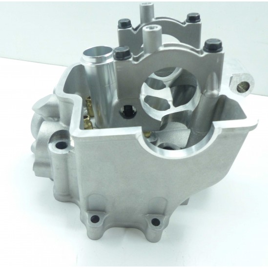 Culasse neuve 250 crf 2004-2009 EN STOCK/ Cylinder Head