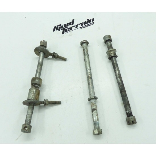 Lot axe de roue Suzuki 50 JR