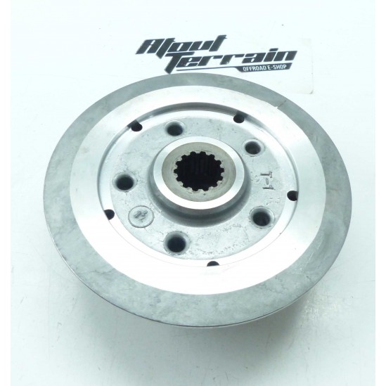 Noix d'embrayage 250 yzf 2006-2011/ Boss clutch