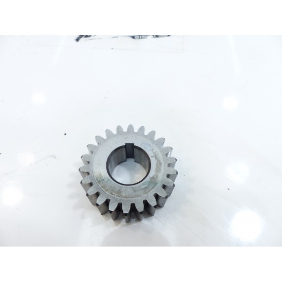 Pignon Kawasaki 125 KMX 1995 / gear wheel